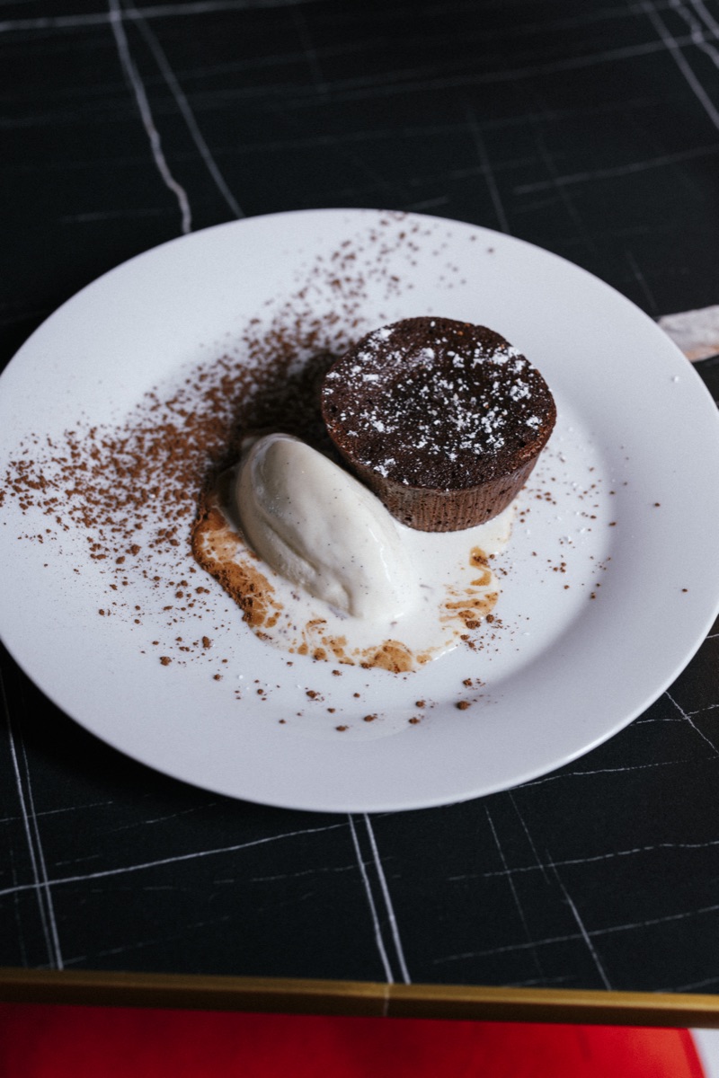 Fondant au chocolat et glace vanille maison