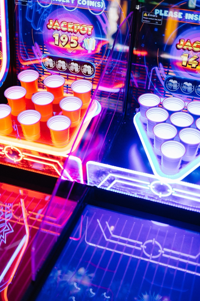 Borne beer pong néon